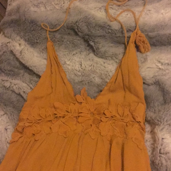 Dress - Picture 5 of 8